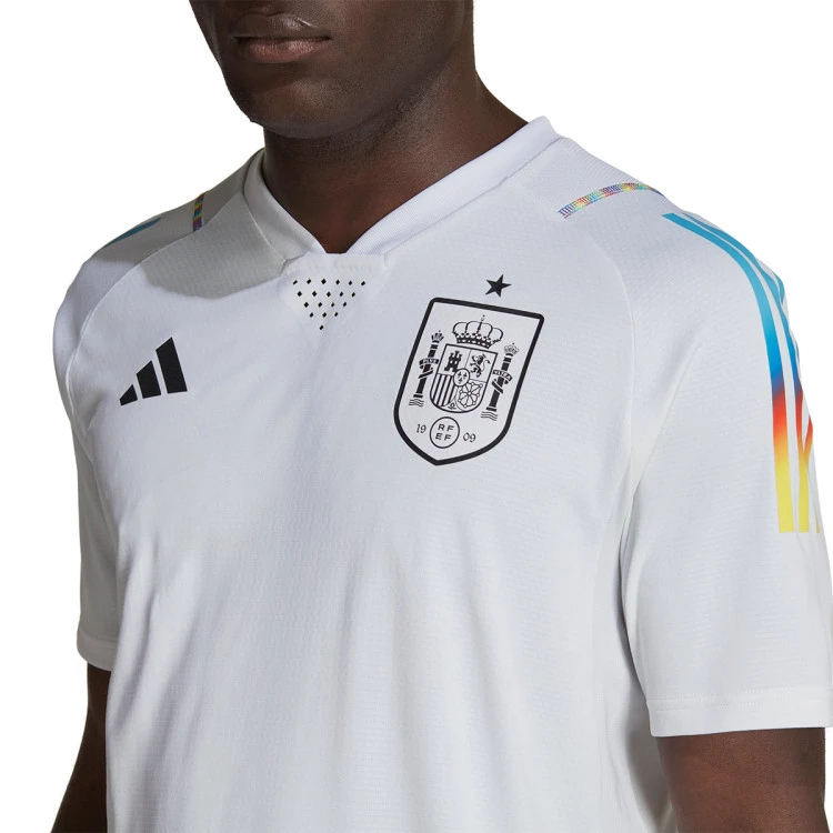 Camiseta Adidas España Pre-Match Mundial Qatar 2022 - Imagen 4