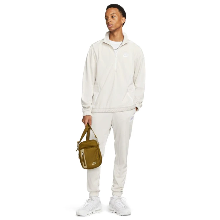 Mochila Nike Elemental Premium - Imagen 4