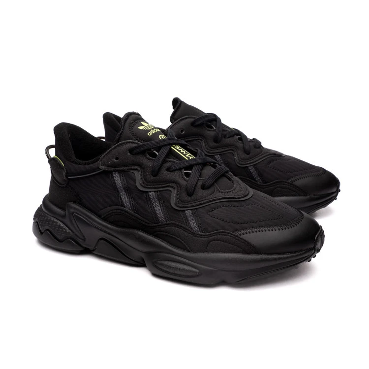 Zapatilla Adidas Ozweego Real Madrid